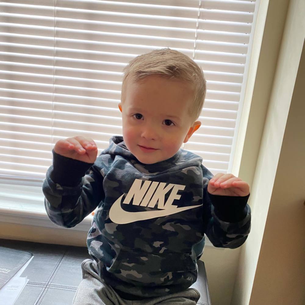 Meet your Posher, Clay